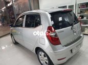 Hyundai i10, số tự động đời 2011 nhập ấn độ