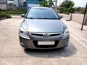 Xe còn mới giá chỉ 276tr