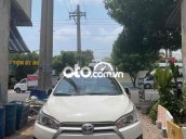Mình cần bán xe chính chủ Toyota Yaris 2017