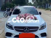 Tôi cần bán chiếc C300 AMG