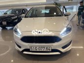 Focus Bản Sport cáo cấp nhất sản xuất 2018 xe đẹp