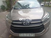 Xe TOYOTA INNOVA