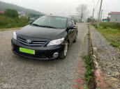 Xe màu đen số sàn