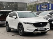 Màu trắng, giá chỉ 665 triệu