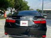 Toyota Camry 2016 số tự động tại Vĩnh Phúc