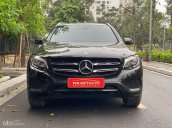 Màu đen, giá cực tốt