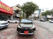 Model 2023 (xanh, da bò), biển thành phố