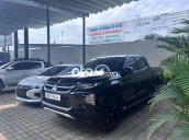 Bán tải Mitsubishi Triton 4x2 AT - Lướt 2022