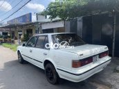Xe Nissan đang chạy