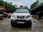 Nhập khẩu nguyên chiếc, 7 chỗ