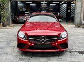 Mercedes-Benz C300 2019 tại Hà Nội