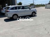 cần bán toyota veloz nguyên bản, đã dán fiml