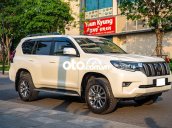 Cần bán chiếc Prado VX 2.7L sx2020 Trắng/kem