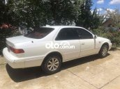 Bán toyota camry đời 2000 bản GLI 2.2 tại Đà Lạt