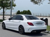 Mercedes-Benz C300 2024