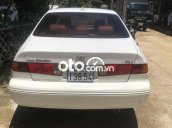 Bán toyota camry đời 2000 bản GLI 2.2 tại Đà Lạt