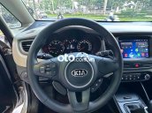 Kia rondo số sàn