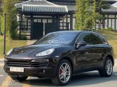 Porsche Cayenne 2012 tại Hà Nội