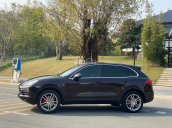 Porsche Cayenne 2012 tại Hà Nội