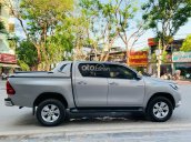 Toyota Hilux 2016 số tự động