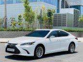 Lexus ES 250 2022 tại Hà Nội