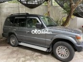 Mishubishi pajero 2002 màu ghi xám