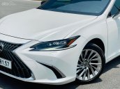 Lexus ES 250 2022 tại Hà Nội