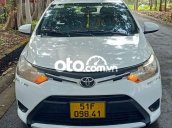 GĐ cần bán gấp Vios 2015 chính chủ ,số sàn,xe đẹp