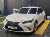 Lexus ES 250 2022