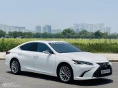 Lexus ES 250 2022 tại Hà Nội