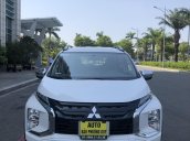 Mua về chỉ việc đổ xăng và đi