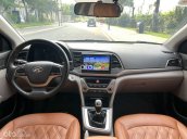 Hyundai Elantra 2017 tại Thừa Thiên Huế