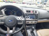 Bán xe Subaru Outback đk 10/2015 màu đen