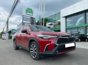 Uy đãi khi mua ngay Toyota Cross đỏ