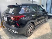 Kia Seltos 1.4 AT, bản Premium - 2020- 11,608 Km