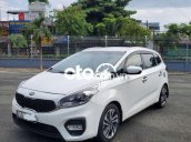 Kia Rondo 2018 số sàn