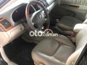 Toyota Camry 2002 (225 triệu còn thương lượng)