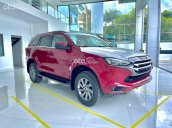 Isuzu mu-X 1.9 PRESTIGE 4X2 AT 2023 - xe có sẵn giao ngay - bảo hành chính hãng 5 năm