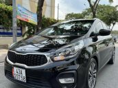 Kia Rondo 2017 số sàn