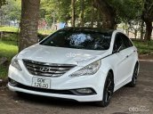 Hyundai Sonata 2010 số tự động