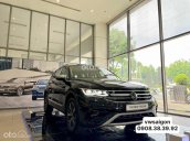 Volkswagen Tiguan Facelift 2023 -  Khuyến Mãi Lên tới  300tr tiền mặt