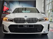 Giao ngay tháng 6, quà tặng cùng phụ kiện theo xe đầy đủ
