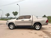 Toyota Hilux 2016 số tự động tại Bắc Giang