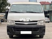 Bán xe HIACE Cá mập 2011 - Dầu - 16 chỗ