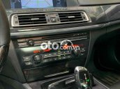 BMW 750Li màu Xanh, nội thất Đen