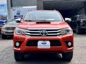 Xe Phục Vụ Công Việc