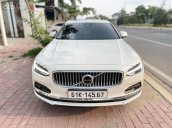 xe an toàn nhất thế giới, giá tốt cho khách xem xe tháng này