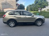 Chevrolet Captiva LT 2.4 MT đời 2008 .  Xe tư nhân , biển 30A . Xe rất trẻ so với tuổi , máy gầm đại chất , không lỗi nh