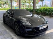 Porsche Panamera 2022