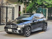 trang bị full option hiện đại